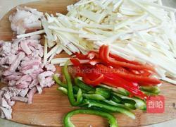 彩椒茭白炒肉的做法图解2