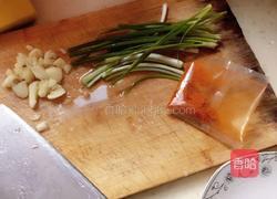 酱烧里脊猪排面的做法图解4