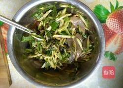 凉拌魔芋豆腐的做法图解3