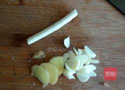 肉炒蒜苔的做法图解2