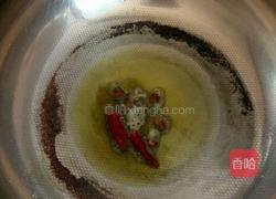 肉炒大蒜的做法图解1