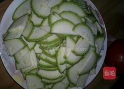 西红柿炒西葫芦的做法图解1