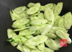 紫苏煎黄瓜的做法图解4