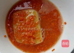 胡萝卜鸡蛋馒头片的做法图解7
