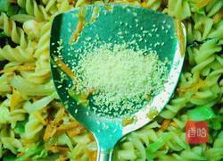 中式虾炒螺旋面的做法图解7