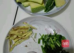 清汤南瓜鱼的做法图解1