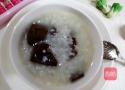 油条猪血粥的做法图解4