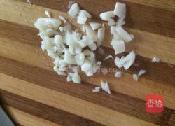 油炸豆腐炒花菜的做法图解3