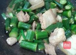 猪肉炒秋葵的做法图解9