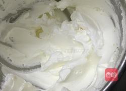 蓝莓黄桃蛋糕的做法图解1