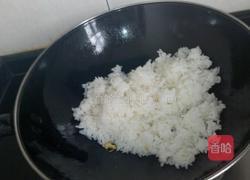 酱油蛋炒饭的做法图解5