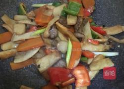 杏鲍菇炒肉的做法图解7