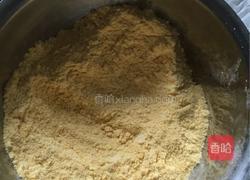 玉米窝头的做法图解1