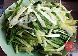 三鲜春卷的做法图解2