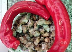 红辣椒炒蛤蜊肉干的做法图解1