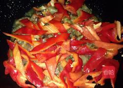 红辣椒炒蛤蜊肉干的做法图解6