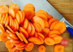 胡萝卜冻的做法图解1