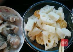 莲藕猪蹄～的做法图解1