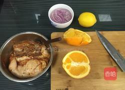 橙味奥尔良烤鸭胸配香菇芦笋的做法图解1