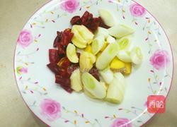 小土豆烧肥肠的做法图解5