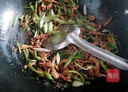 尖椒炒肉丝的做法图解10