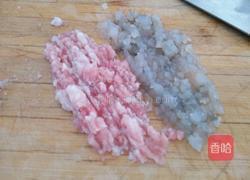 猪肉虾丸龙须面的做法图解2