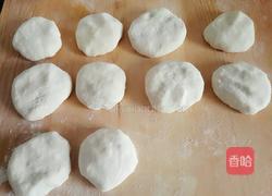 酸菜油梭子馅饼的做法图解15