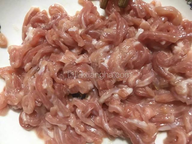 腌制10分钟左右；