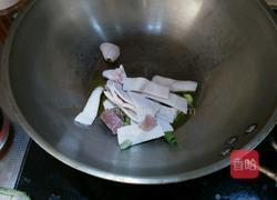猪皮炖豆角的做法图解3