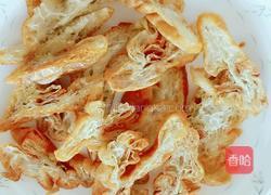 虾仁卷心菜炒面的做法图解7