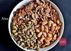 蜜糖果仁千层酥的做法图解1