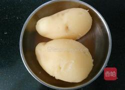 油炸土豆球的做法图解1