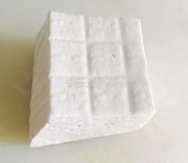 嫩豆腐一块控水
