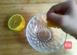 柠檬蜂蜜水的做法图解2