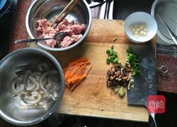 海参瘦肉粥的做法图解2