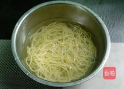 肉丁薄荷凉面的做法图解5