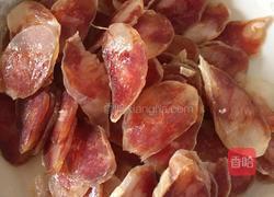 尖椒炒腊香肠的做法图解2