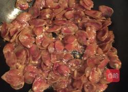 尖椒炒腊香肠的做法图解5