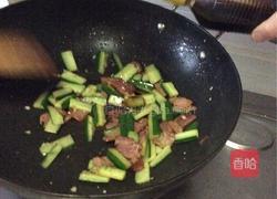黄瓜炒培根的做法图解6
