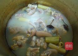 蒜香猪蹄的做法图解7