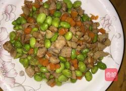毛豆炒肉丁的做法图解7