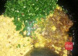鸡蛋韭菜肉――面条的做法图解6