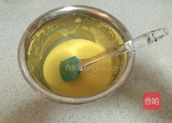 原味戚风蛋糕的做法图解3