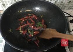 红辣椒炒腊牛肉的做法图解9