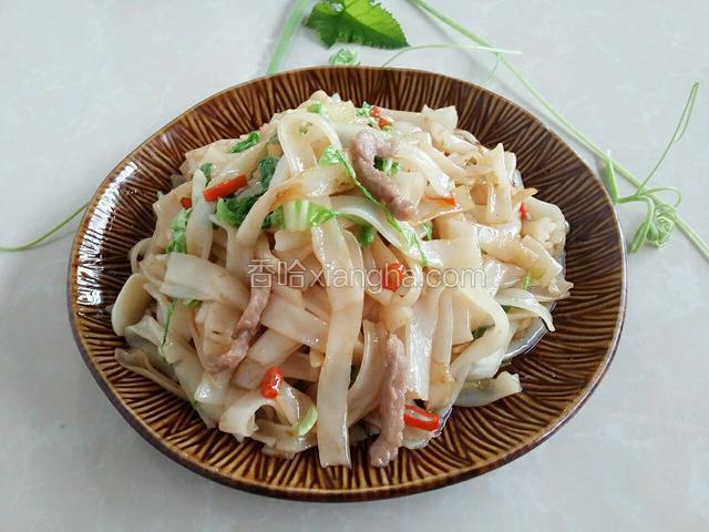 成品“肉丝炒米粉”