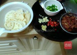 酸辣脆藕的做法图解3