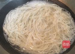 粤式海鲜面的做法图解6