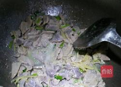 猪肝炒瘦肉的做法图解6