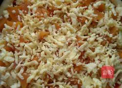 Illustration of how to make fruit pizza 2