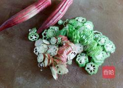 秋葵炒鸡蛋的做法图解2